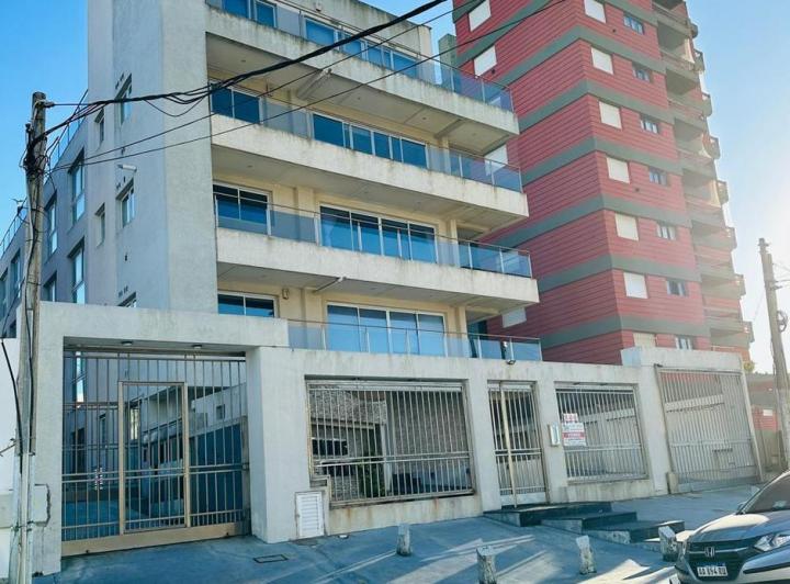 Departamento · 50m² · 3 Ambientes · 1 Cochera