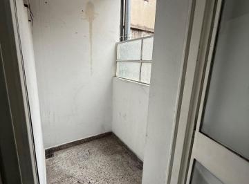 Departamento · 49m² · 3 Ambientes · 3 Ambientes / 2do. Piso X Escalera