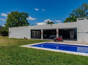 Casa · 190m² · 5 Ambientes · 4 Cocheras · Venta Casa 4 Amb Estilo Minimalista en Bradsen en Las Golondrinas, Etcheberry Bradsen