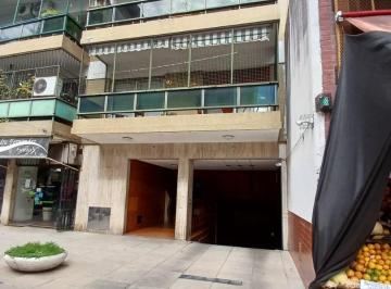 Departamento · 60m² · 3 Ambientes · 1 Cochera · Departamento 3 Ambientes Céntrico con Cochera