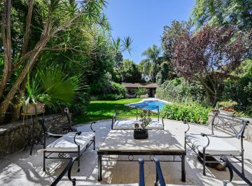 Casa · 336m² · 4 Dormitorios · 2 Cocheras · Casa en Olivos