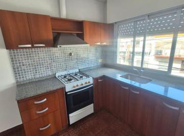 Departamento de 2 ambientes, Tres de Febrero · Departamento 2ambientes con Patio Av Alvear 4794 Ciudadela