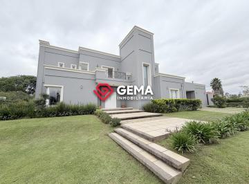 Casa · 410m² · 14 Ambientes · 4 Cocheras · Casa en El Tipal