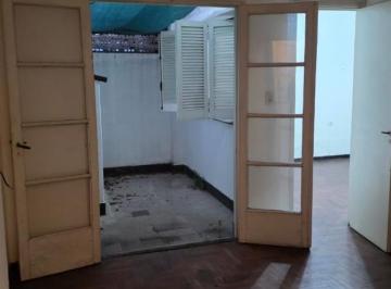 PH · 48m² · 2 Ambientes · PH 2 Amb en Planta Baja Contrafrente con Dos Patios
