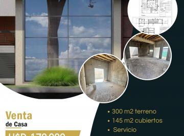 Casa de 6 ambientes, Guaymallén · Casa con 3 Dorm. y 300 m² en Venta en Guaymallén