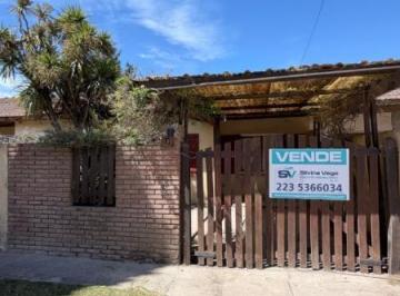 Imagen1 · Venta Casa de 3 Ambientes Barrio Etchepare