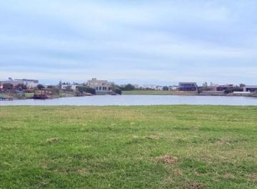 Terreno · 961m² · Terreno en Venta a La Laguna Central en San Sebastián