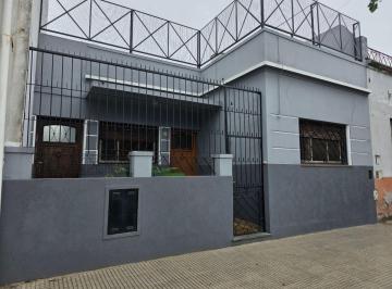 Casa de 3 ambientes, Parque Avellaneda · Casa Lote Propio 3 Amb Jardin Parrilla Quincho