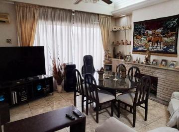 PH de 4 ambientes, Pompeya · PH en Venta 1° Piso en Parque Patricios