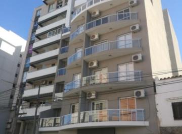 Departamento · 71m² · 3 Ambientes · 1 Cochera · Alquiler Dpto Ameghino 200 - Excelente Ubicación
