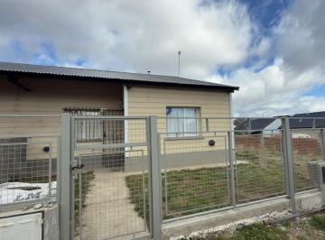 Casa · 50m² · 3 Ambientes · 1 Cochera · Casa en Alquiler, Altos del Este