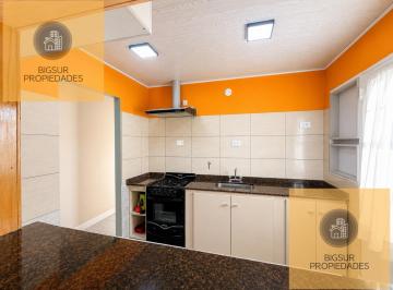 Casa · 50m² · 3 Ambientes · 1 Cochera · Casa en Alquiler, Altos del Este