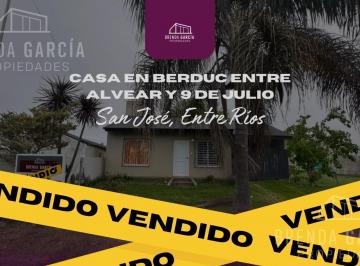 Casa · 384m² · 4 Ambientes · Casa en San Jose