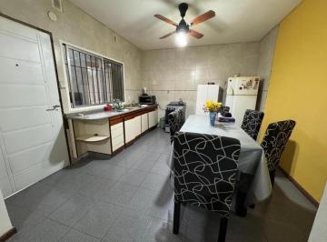 PH · 75m² · 3 Ambientes · PH en Venta - 2 Dorm. 1 Baño - Ramos Mejía