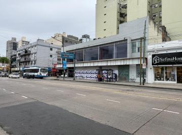 Local comercial · 495m² · Local en Banfield Este