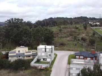 Terreno , Tandil · Un Lote Único por Ubicación, Tamaño y Servicios: El Lugar Ideal Para Construir La Casa de Tus Sueños
