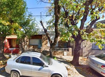 Casa de 4 ambientes, Rosario · Casa de 2 Dorm. en Venta en Zona Norte
