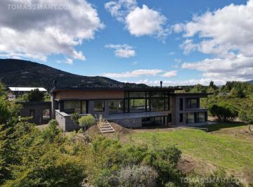 Casa · 590m² · 4 Dormitorios · Casa en Arelauquen Golf