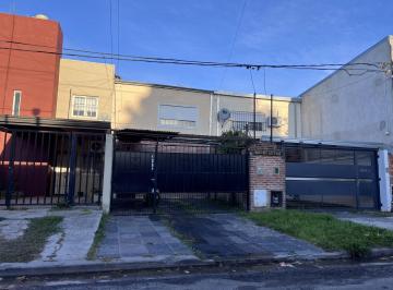 Casa · 85m² · 3 Ambientes · 1 Cochera · Duplex en Venta