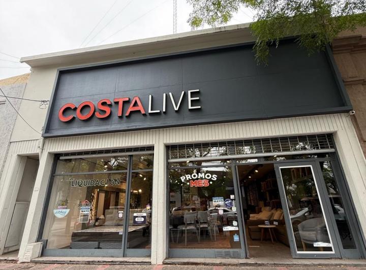 Local comercial · 466m² · 7 Ambientes