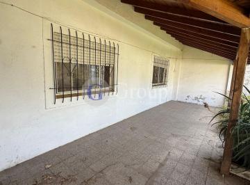 Casa · 80m² · 3 Ambientes · 1 Cochera · Casa Chalet en Ing Adolfo Sourdeaux, Malvinas Argentinas, G. B. a. Zona Norte