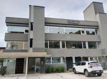 Local comercial · 57m² · 2 Ambientes · Local en Alquiler - Pinamar Centro