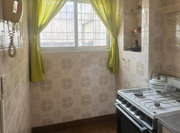 Cocina con horno · Dueño Vende Departamento