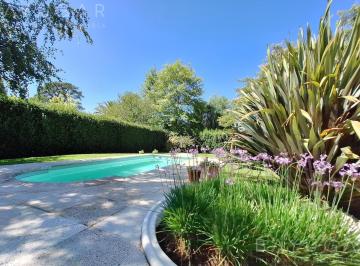 Terreno · 113m² · 3 Ambientes · 1 Cochera · Venta - Casa en Sierra de La Ventana - Barrio Golf / Buenos Aires.
