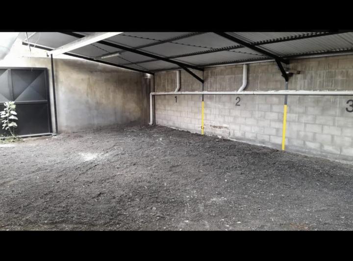 Bodega-Galpón · 160m² · 6 Cocheras