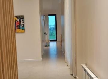 Casa de 3 ambientes, Ibarlucea · Hermosa Casa en Alquiler Barrio Las Casuarinas