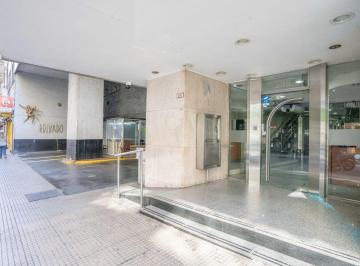 Departamento de 2 ambientes, San Nicolás · Uruguay y Corrientes - 2 Amb en Venta - Piso Alt0