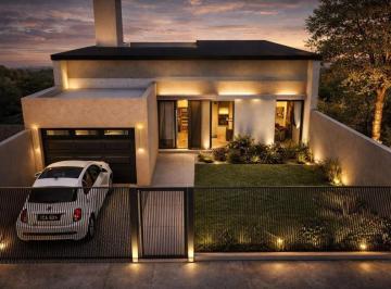 Casa de 4 ambientes, Santo Tomé · Casa en Construccion en Loteo con Gran Potencial y Servicos