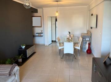 Departamento · 98m² · 4 Ambientes · 1 Cochera · Departamento 3 Dorm. con Cochera - Edif. Progreso