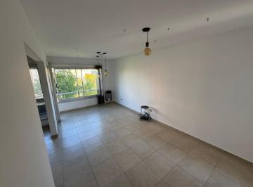 Departamento · 43m² · 2 Ambientes · 1 Cochera · Departamento en La Plata