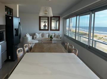 Departamento · 165m² · 6 Ambientes · Apartamento 4 Dorm. Playa Brava Punta del Este