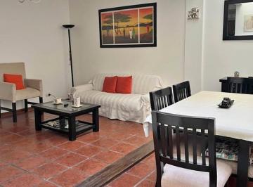 PH · 80m² · 3 Ambientes · PH en Venta - 2 Dorm. 3 Baños - Palermo
