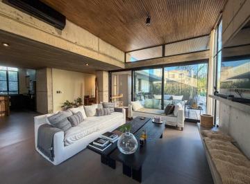 Casa · 167m² · 4 Ambientes · 4 Cocheras · Venta Casa 3 Amb. Mas Escritorio, en Una Planta en Alvear de Benavidez