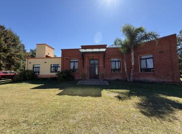 Casa · 115m² · 3 Ambientes · Venta Casa de Campo en Barrio Chacras de Uribilarrea Cañuelas