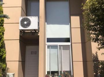 Casa de 2 ambientes, Berazategui · Venta Duplex 3 Ambientes Altos de Hudson II