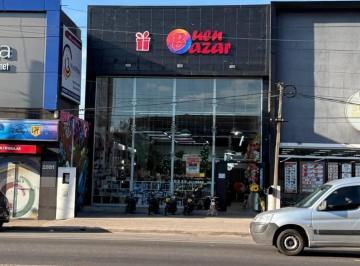Local comercial · 282m² · Local en Venta en Gonnet
