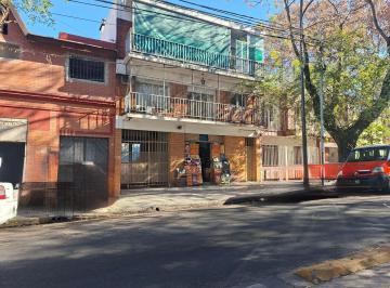 Local comercial · 24m² · 1 Cochera · Excelente Local con Cochera