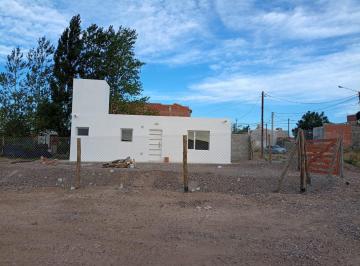 Casa · 60m² · 2 Ambientes · Casa en Solanas.