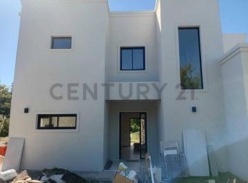 Casa de 5 ambientes, Escobar · Venta de Casa 5 Ambiente en San Matias Puertos Canton Escobar a Estrenar