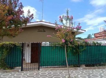 Casa de 6 ambientes, Unquillo · Casa en Venta 2 Dorm. – Unquillo