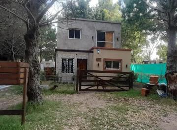 Casa · 75m² · 4 Ambientes · Casa en Venta - 3 Dorm. 1 Baño - La Lucila del Mar