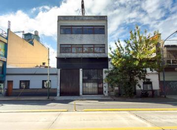 Depósito · 735m² · 10 Ambientes · Venta Deposito 3 Plantas Entrada Para Semi, Montacargas Sobre Av Juan B. Justo