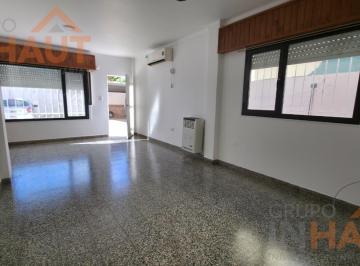 PH · 99m² · 6 Ambientes · 2 Cocheras · PH en Cipolletti