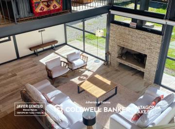 Casa · 99m² · 4 Ambientes · 2 Cocheras · Venta Casa de 150 m² Estilo Nórdica Amoblada y Equipada, Villa La Angostura.