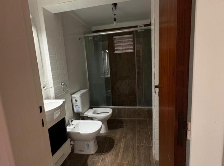 Casa · 240m² · 5 Ambientes