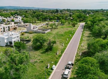 Terreno · 360m² · Terreno en Barrio Cerrado La Catalina